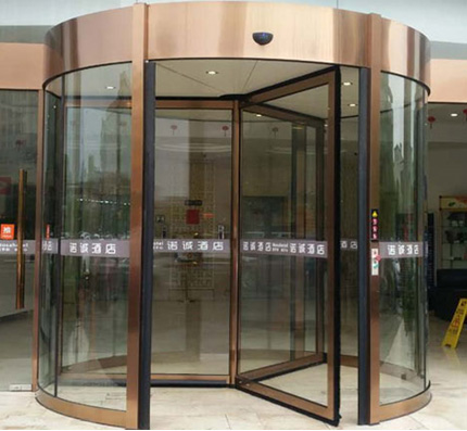 上海諾誠酒店三翼自動旋轉(zhuǎn)門